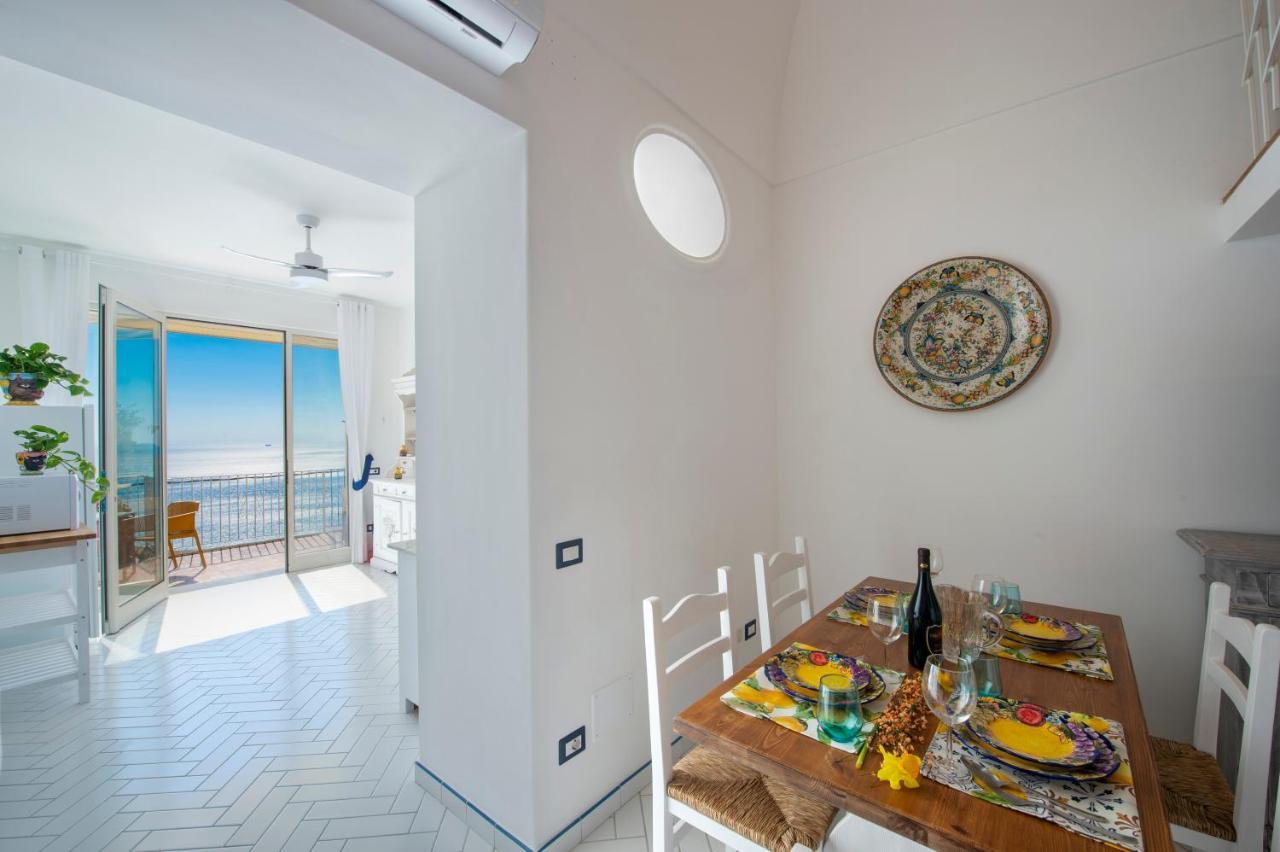 הוילה פוזיטנו Le Ali Sul Mare,Near Elevator, Few Steps,Parking מראה חיצוני תמונה